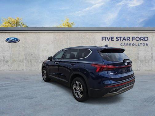 2022 Hyundai SANTA FE SE