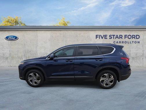 2022 Hyundai SANTA FE SE