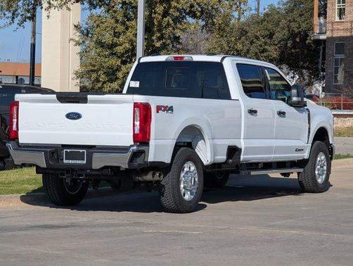 2026 Ford F-350 XLT