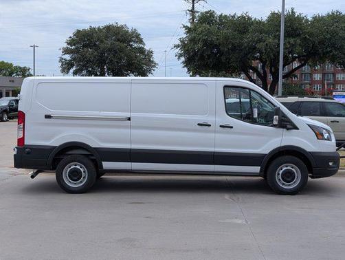 2025 Ford Transit-150 XL
