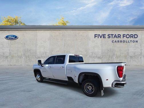 2021 Chevrolet Silverado 3500 High Country
