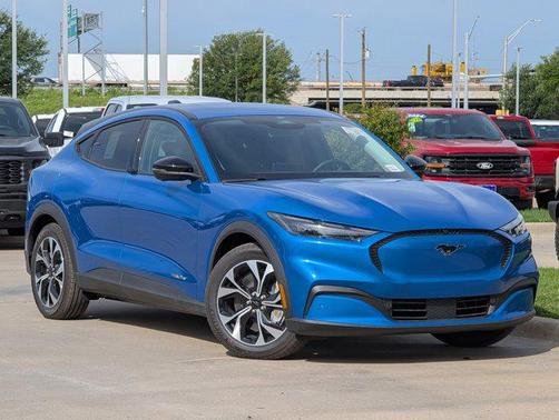 2025 Ford Mustang Mach-E Select