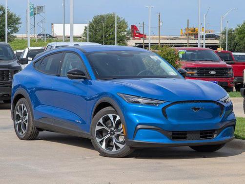 2025 Ford Mustang Mach-E Select