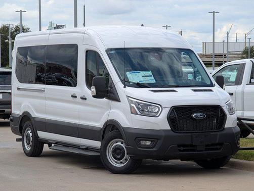 2025 Ford Transit-350 XL