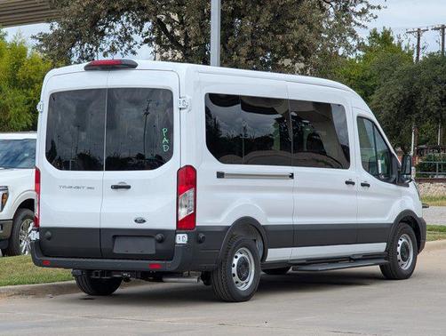 2025 Ford Transit-350 XL