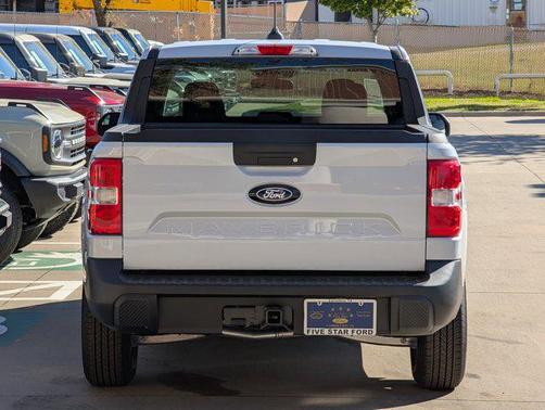 2025 Ford Maverick XL