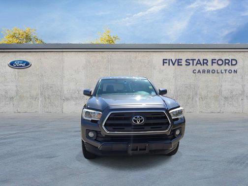 2016 Toyota Tacoma SR5