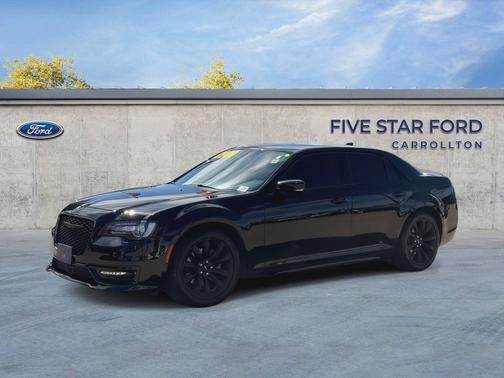 Gloss Black 2023 Chrysler 300 S