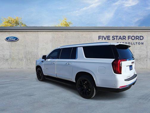 2025 GMC Yukon XL 4WD Elevation