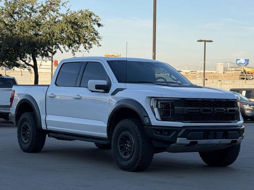 Oxford White 2023 Ford F-150 Raptor