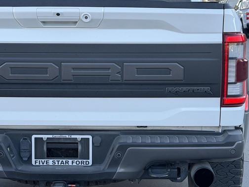 Oxford White 2023 Ford F-150 Raptor