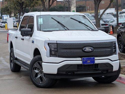 2024 Ford F-150 Lightning XLT