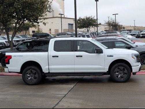 2024 Ford F-150 Lightning XLT