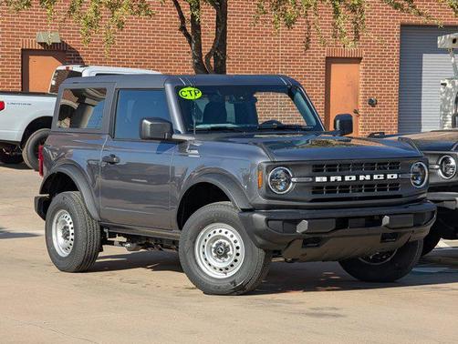 2025 Ford Bronco Base 2 Door 4x4