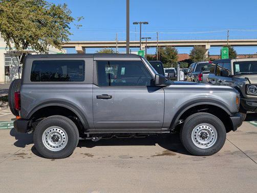 2025 Ford Bronco Base 2 Door 4x4
