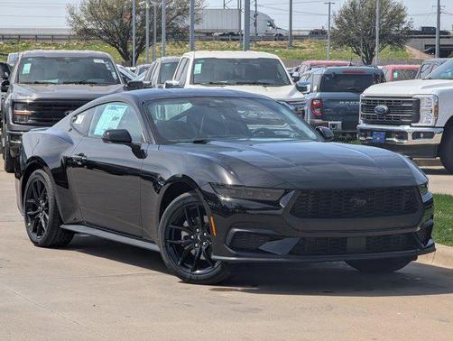 2025 Ford Mustang EcoBoost