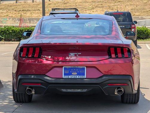 2025 Ford Mustang GT