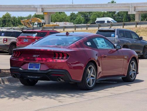 2025 Ford Mustang GT