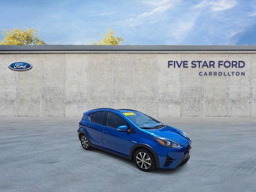 2018 Toyota Prius c Four