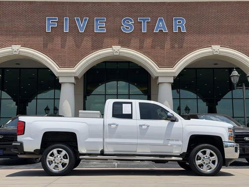 Summit White 2017 Chevrolet Silverado 2500 LTZ