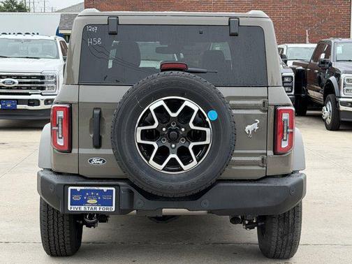 Marsh Gray 2026 Ford Bronco Outer Banks