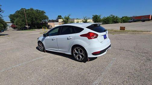 2016 Ford Focus ST ST