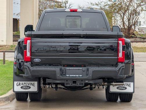 2026 Ford F-350 Platinum