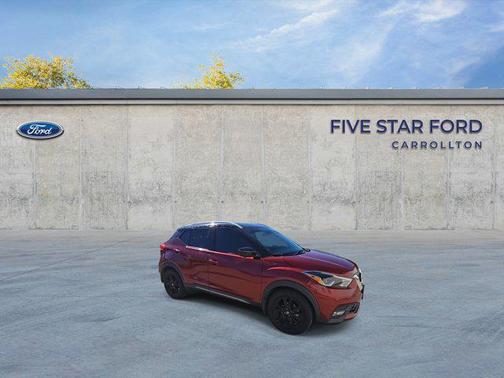 2020 Nissan Kicks SR