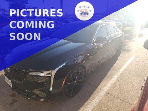 2023 Cadillac CT4 Luxury