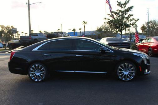 Photo 2 of 28 of 2018 Cadillac XTS Luxury