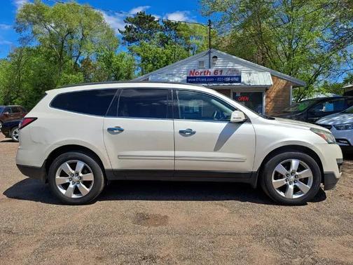 White 2014 Chevrolet Traverse LTZ