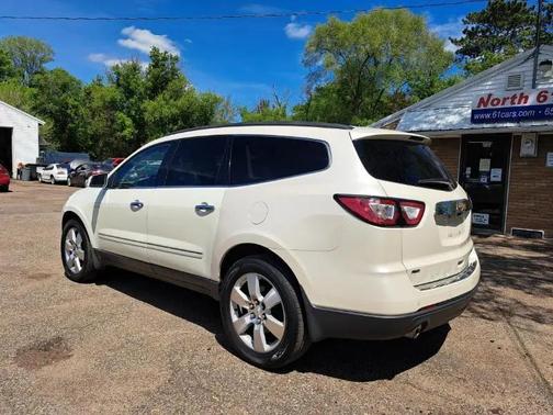 White 2014 Chevrolet Traverse LTZ