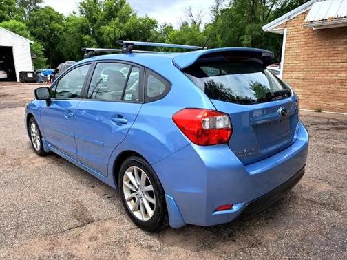 2012 Subaru Impreza 2.0i Premium