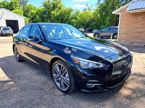 2014 INFINITI Q50 Hybrid Sport