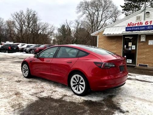 2022 Tesla Model 3 Standard Range Plus
