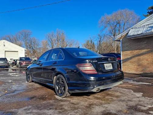 2011 Mercedes-Benz C-Class C 300 4MATIC Luxury