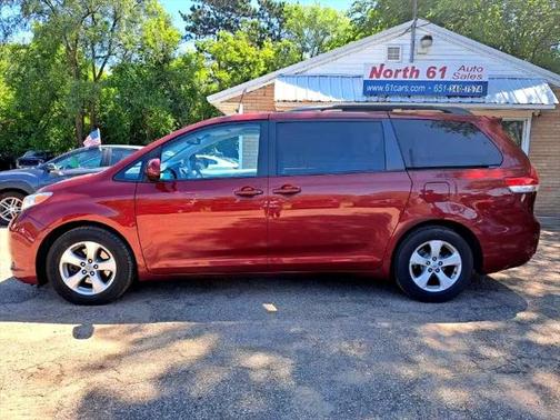 2013 Toyota Sienna LE