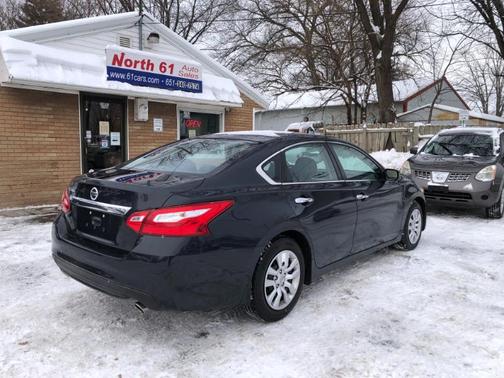 2016 Nissan Altima 2.5 SR