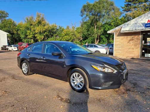 2016 Nissan Altima 2.5 SR