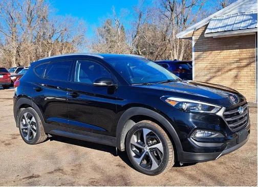 2016 Hyundai TUCSON Sport