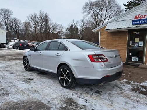 2015 Ford Taurus SEL