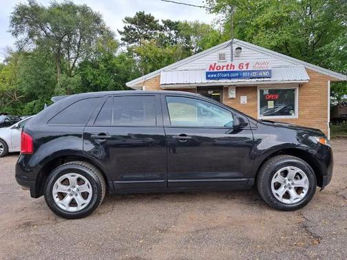 Tuxedo Black Metallic 2013 Ford Edge SE