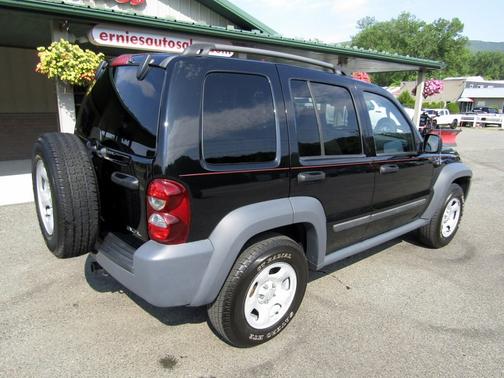 2007 Jeep Liberty Sport