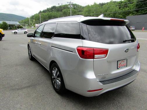 Silver 2016 Kia Sedona SX