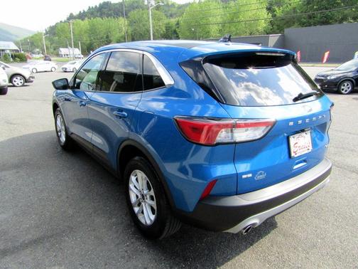 Blue 2020 Ford Escape SE