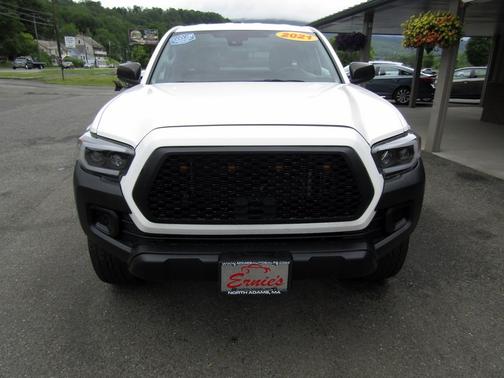 2021 Toyota Tacoma SR