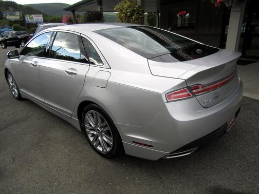2014 Lincoln MKZ Base