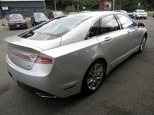 2014 Lincoln MKZ Base