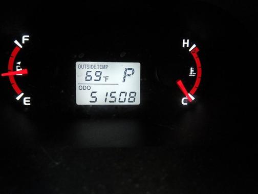 2010 Pontiac Vibe Base