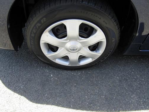 2009 Toyota Matrix Base